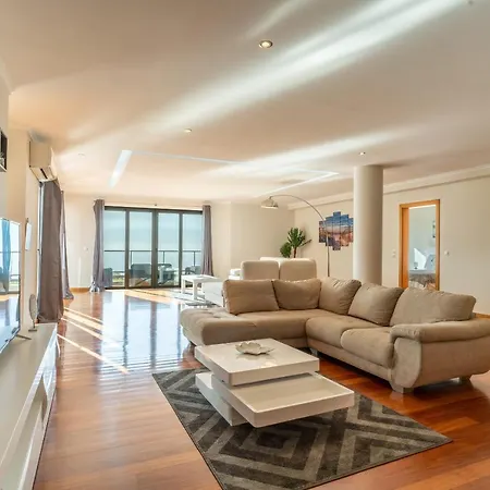 Holiday home Views Canhas