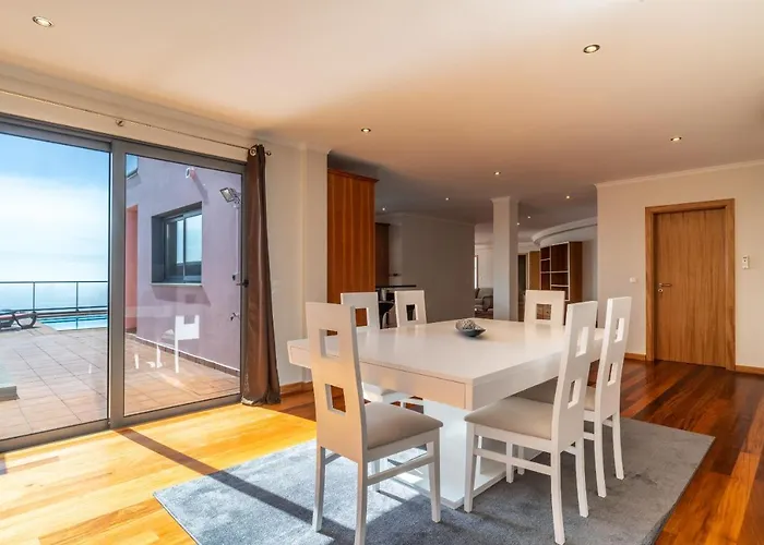 Ferienhaus Views Canhas